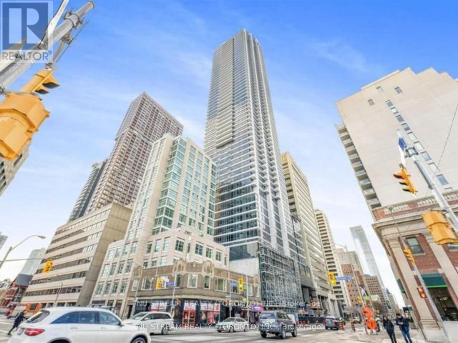 4006 - 395 Bloor Street E, Toronto, Ontario  M4W 0B4 - Photo 2 - C12752922