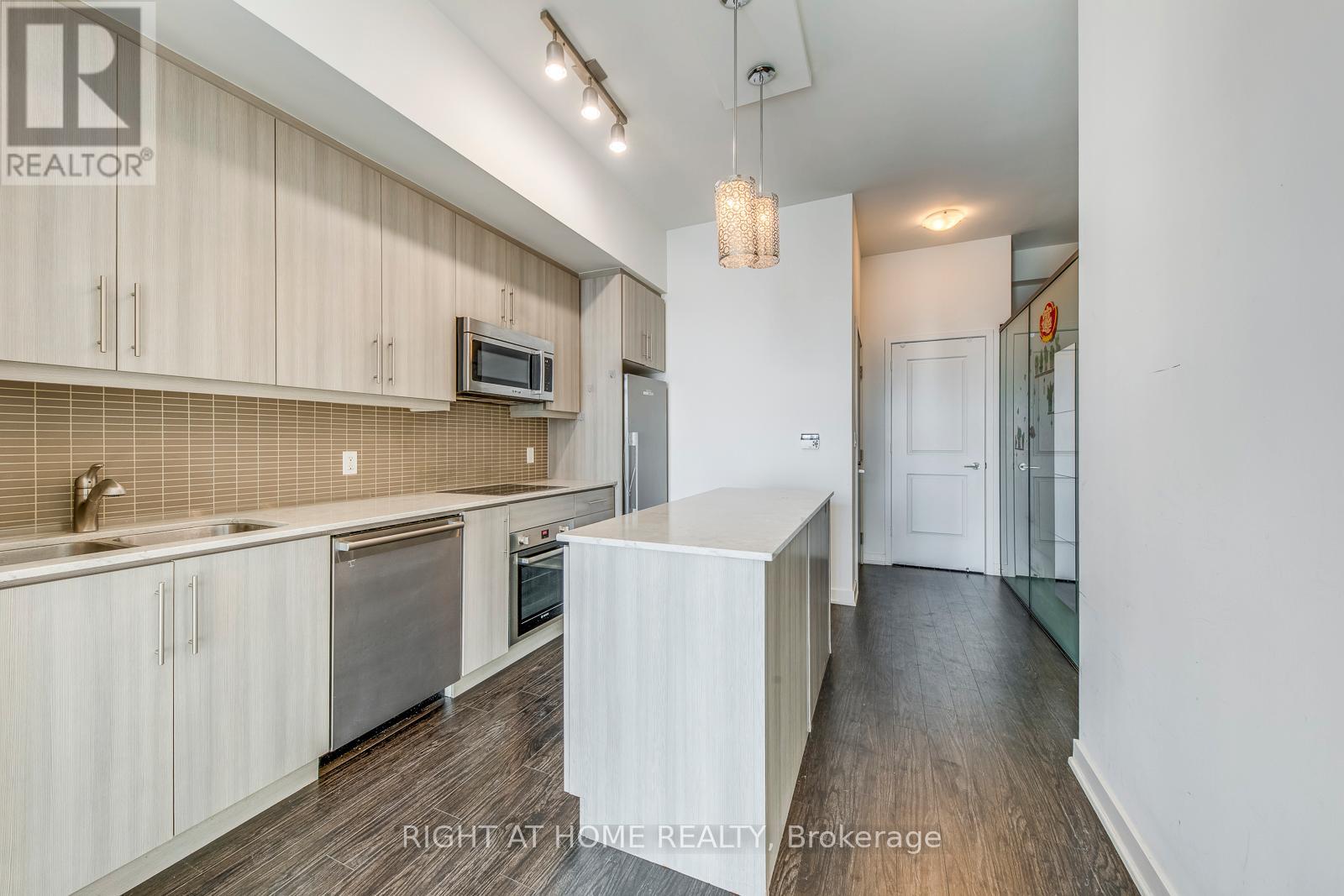 3401 - 1 The Esplanade Drive, Toronto (Waterfront Communities), Ontario  M5E 0A8 - Photo 9 - C12756592