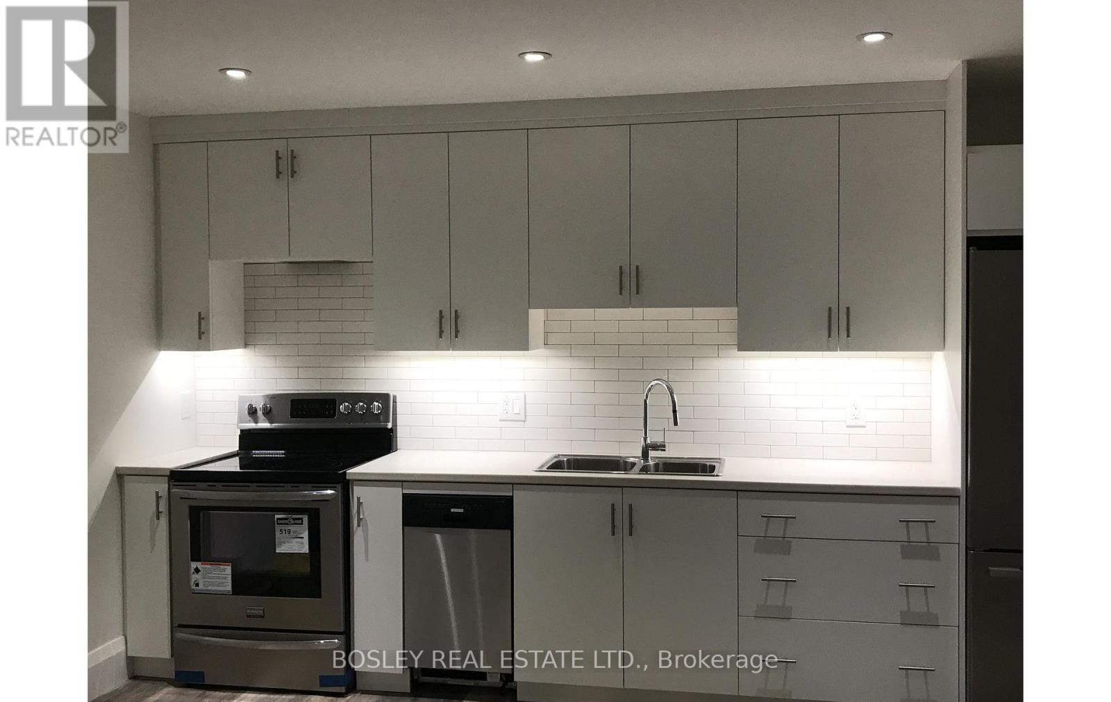 A - 30 Edmund Avenue, Toronto, Ontario  M4V 1H3 - Photo 5 - C12755562