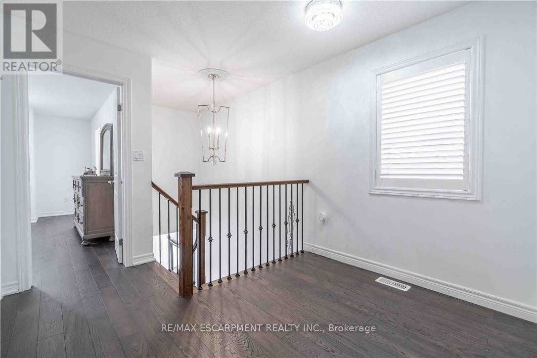 12 - 90 Raymond Road N, Hamilton (Meadowlands), Ontario  L9K 0J6 - Photo 21 - X12757438