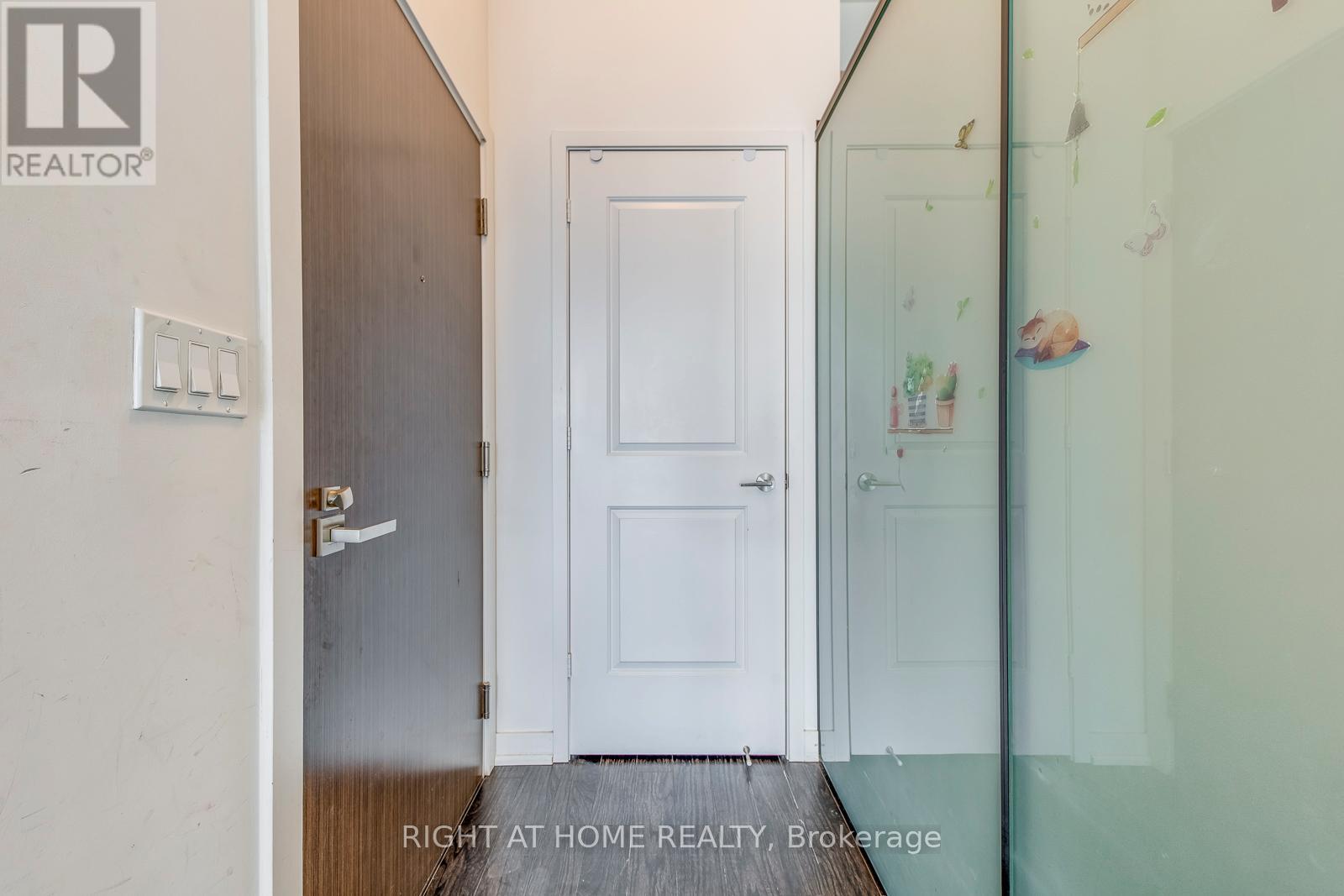 3401 - 1 The Esplanade Drive, Toronto (Waterfront Communities), Ontario  M5E 0A8 - Photo 4 - C12756592