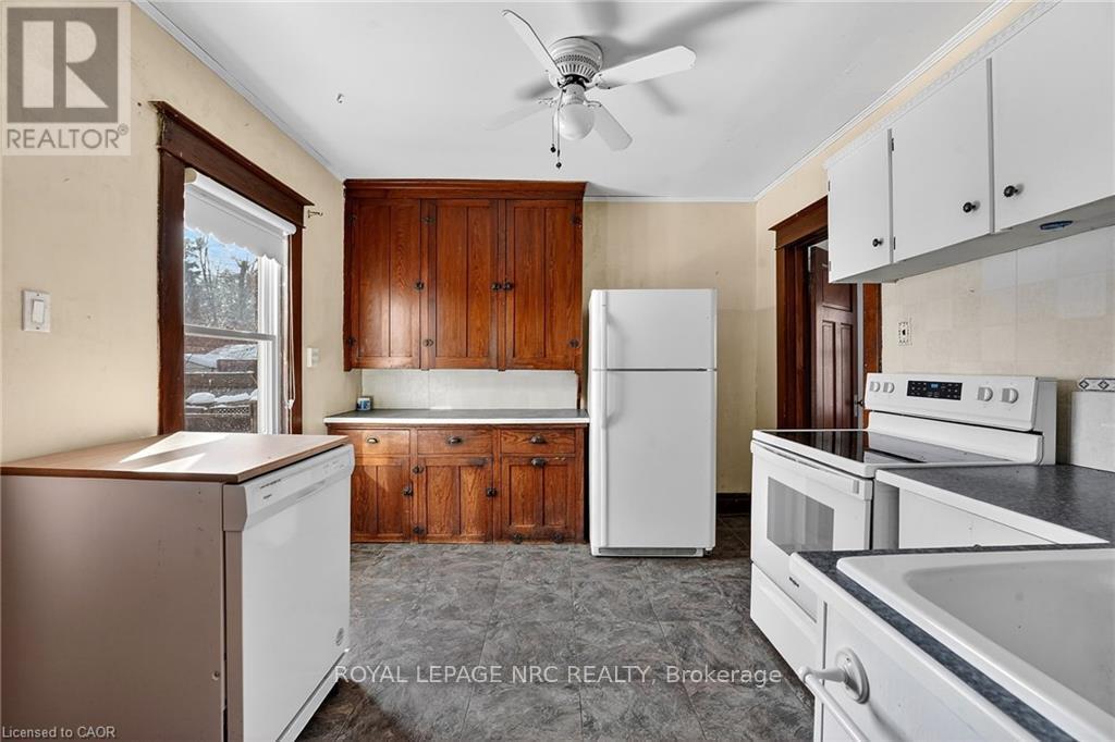 16 Louisa Street, St. Catharines (Downtown), Ontario  L2R 2J6 - Photo 16 - X12757478