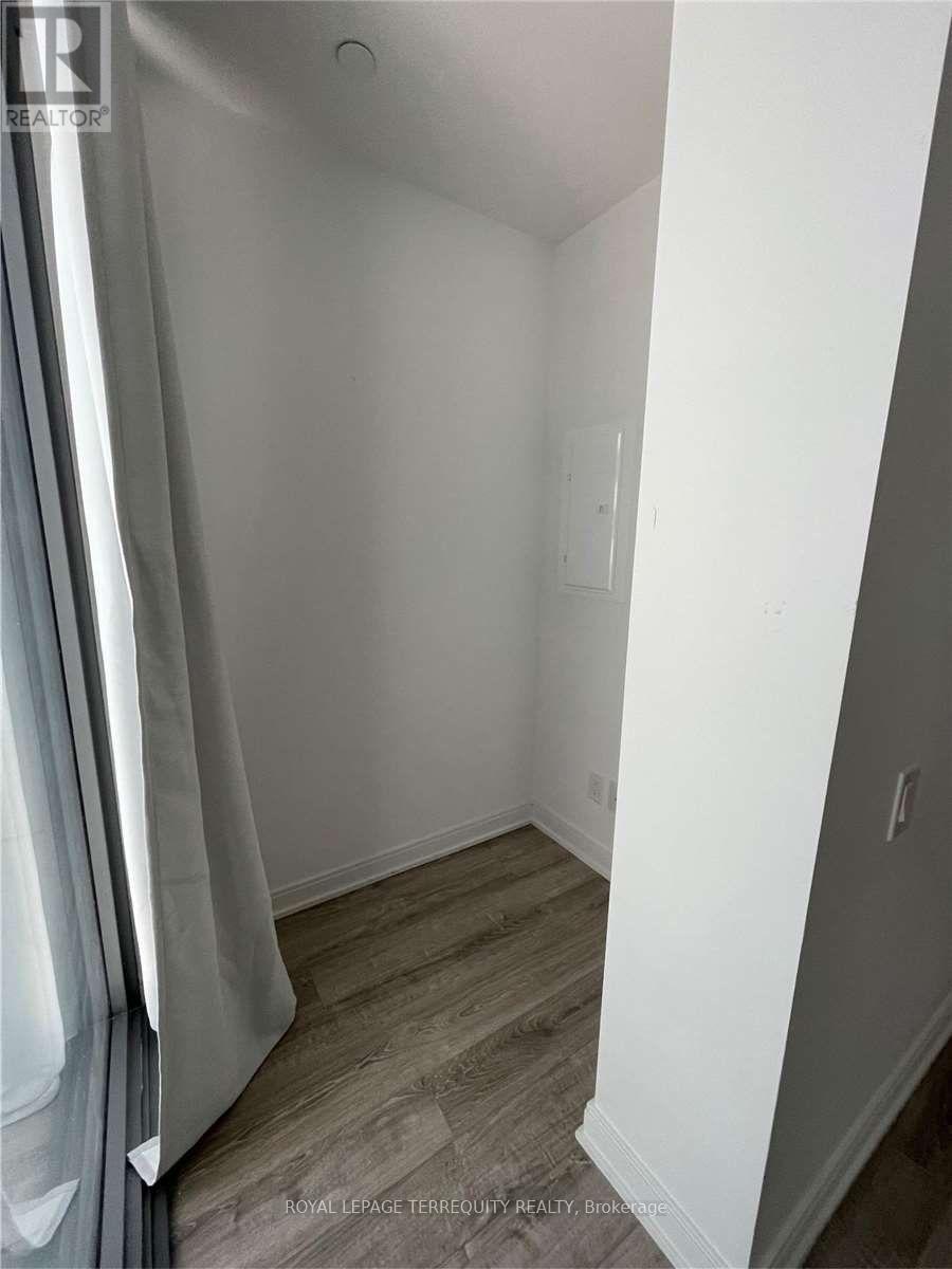 710 - 50 Charles Street E, Toronto, Ontario  M4Y 0C3 - Photo 9 - C12756676