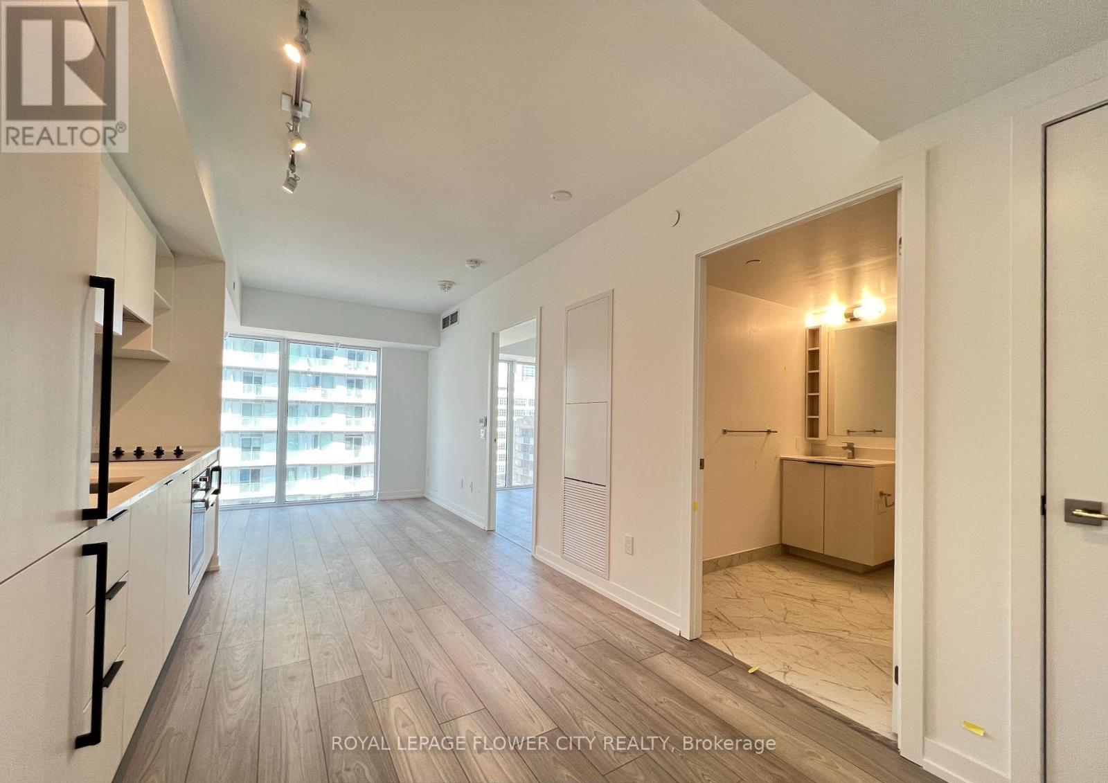 1712 - 82 Dalhousie Street, Toronto, Ontario  M5B 0C5 - Photo 3 - C12756700