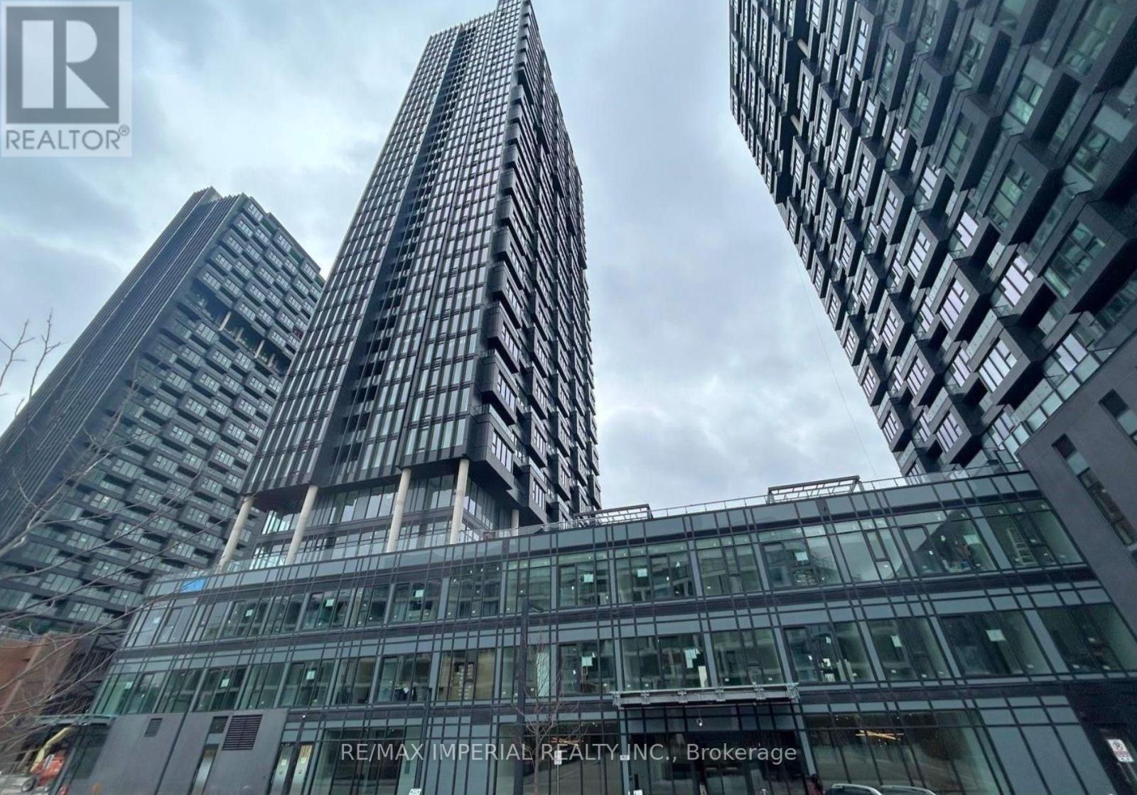 3120 - 1 QUARRINGTON LANE, Toronto, Ontario