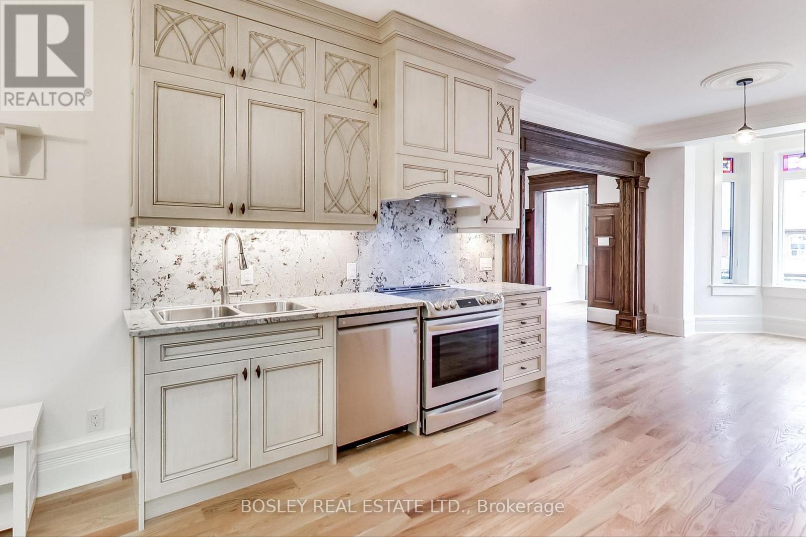 2 - 10 Sylvan Avenue, Toronto, Ontario  M6H 1G3 - Photo 13 - C12756796