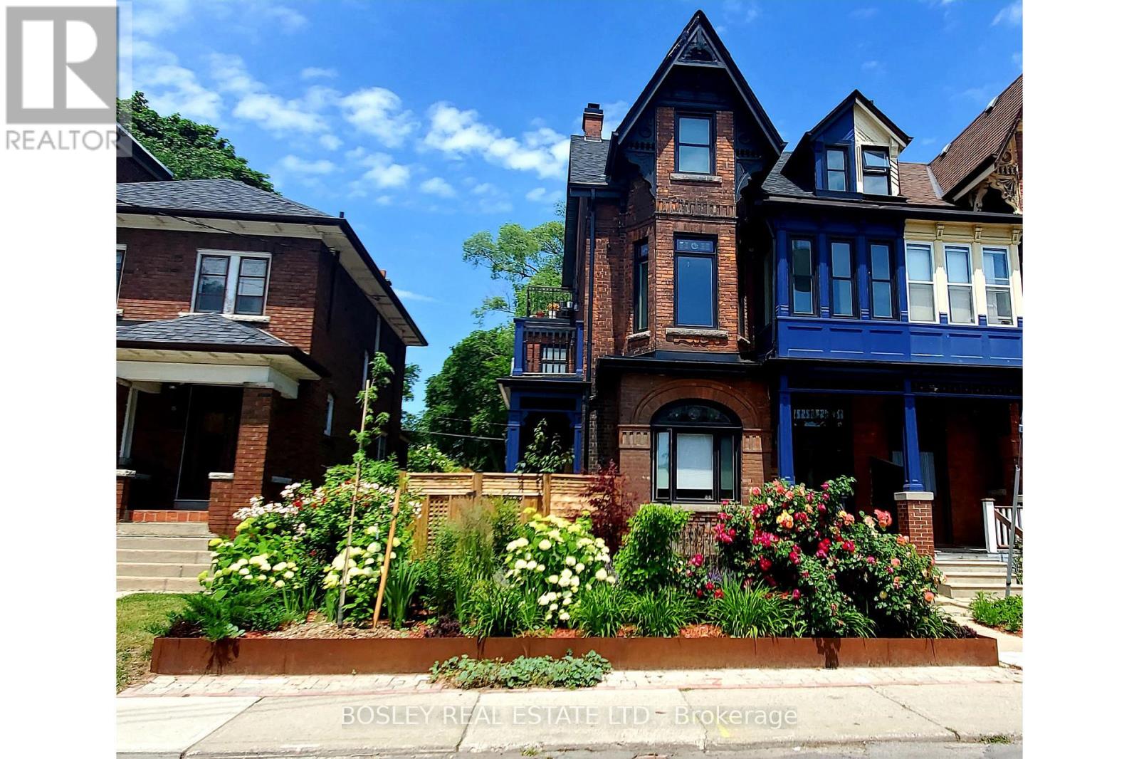 2 - 10 SYLVAN AVENUE, Toronto, Ontario