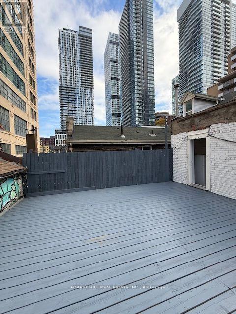 2nd Flr - 132 Dundas Street E, Toronto, Ontario  M5B 1E2 - Photo 10 - C12756850