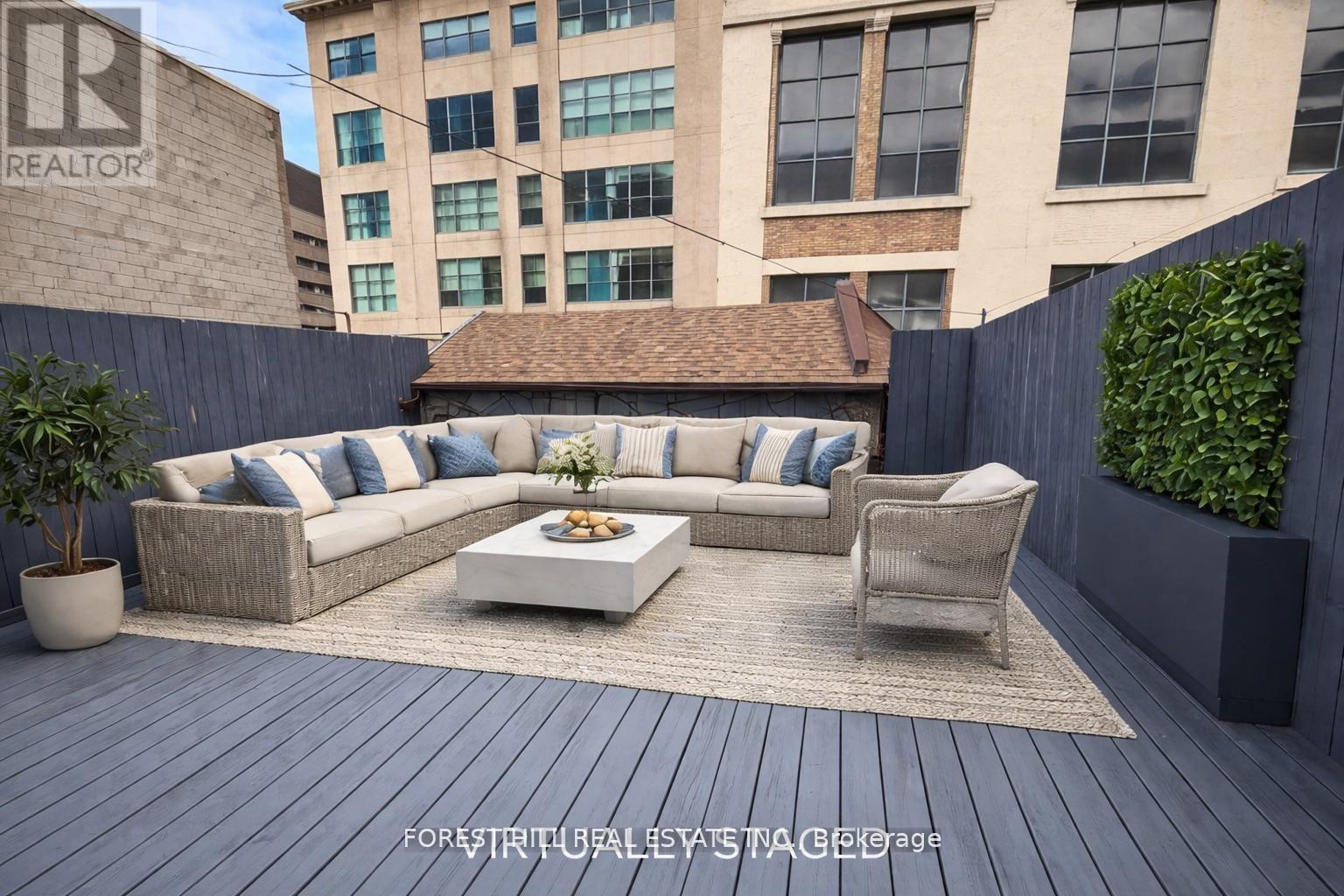 Upper - 132 Dundas Street E, Toronto, Ontario  M5B 1E2 - Photo 5 - C12756822