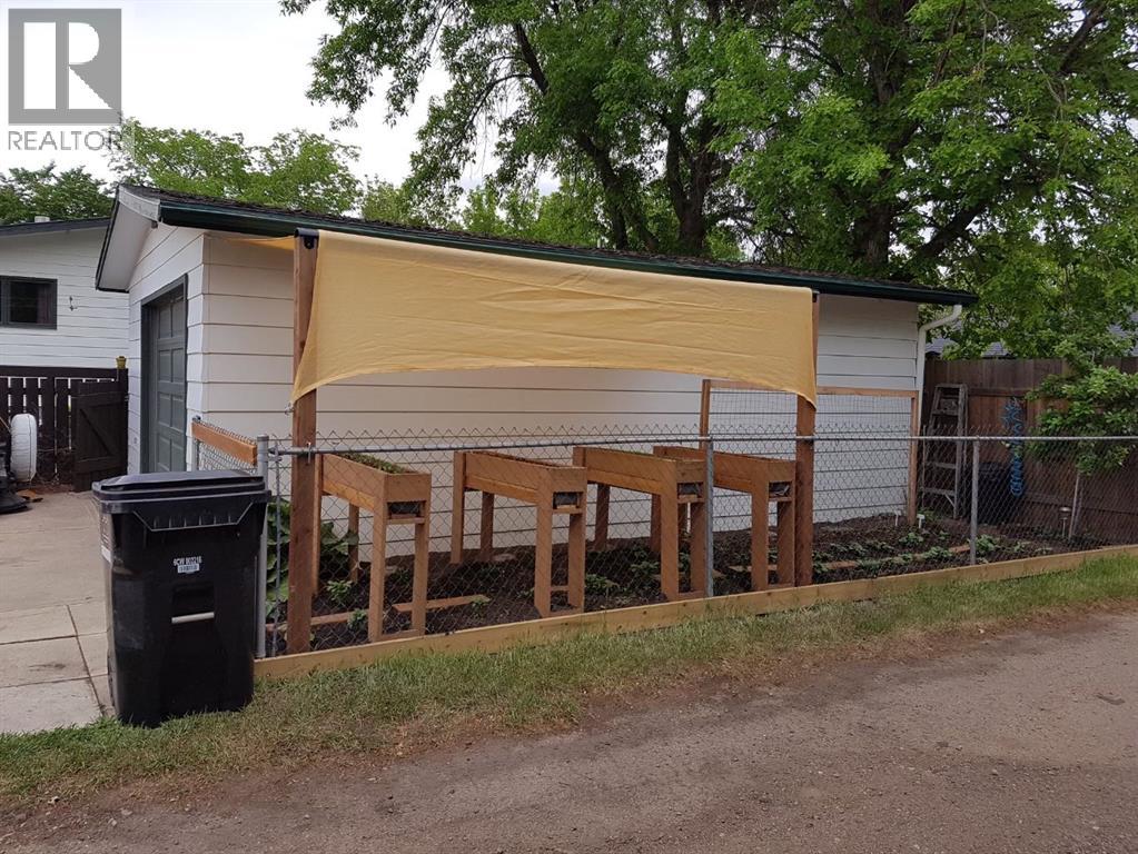 5809 43 Avenue, Camrose, Alberta  T4V 0A5 - Photo 33 - A2280333