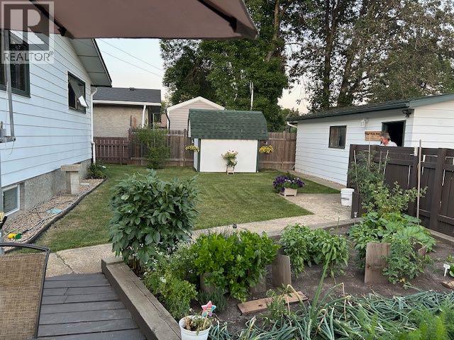 5809 43 Avenue, Camrose, Alberta  T4V 0A5 - Photo 32 - A2280333