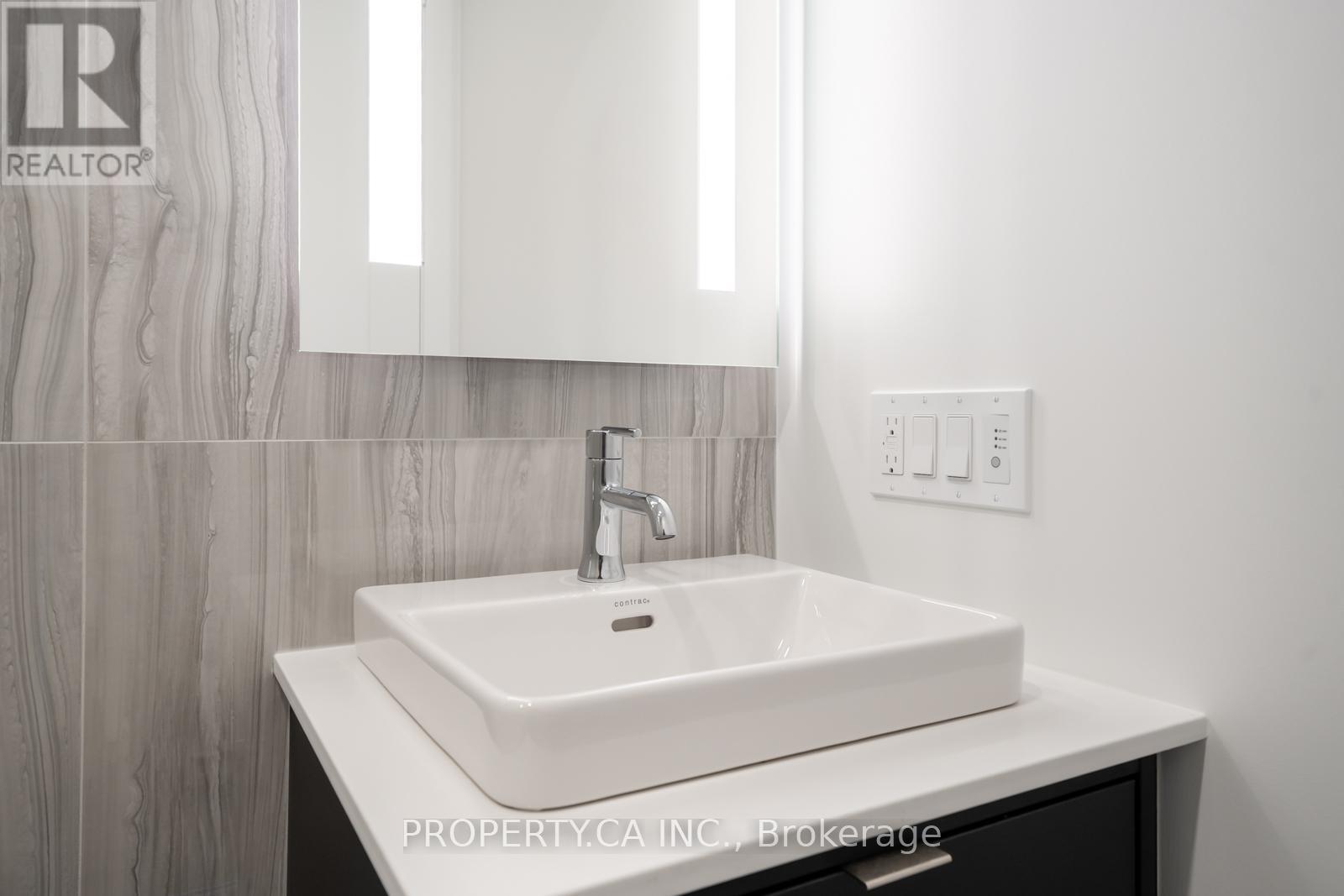 Ph12 - 115 Denison Avenue, Toronto, Ontario  M5T 0E6 - Photo 20 - C12757146