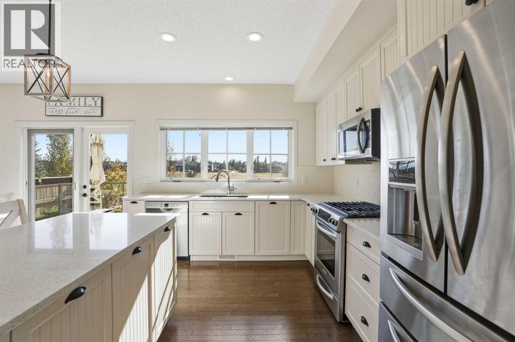 1925 Reunion Terrace Nw, Airdrie, Alberta  T4B 3W5 - Photo 17 - A2274301