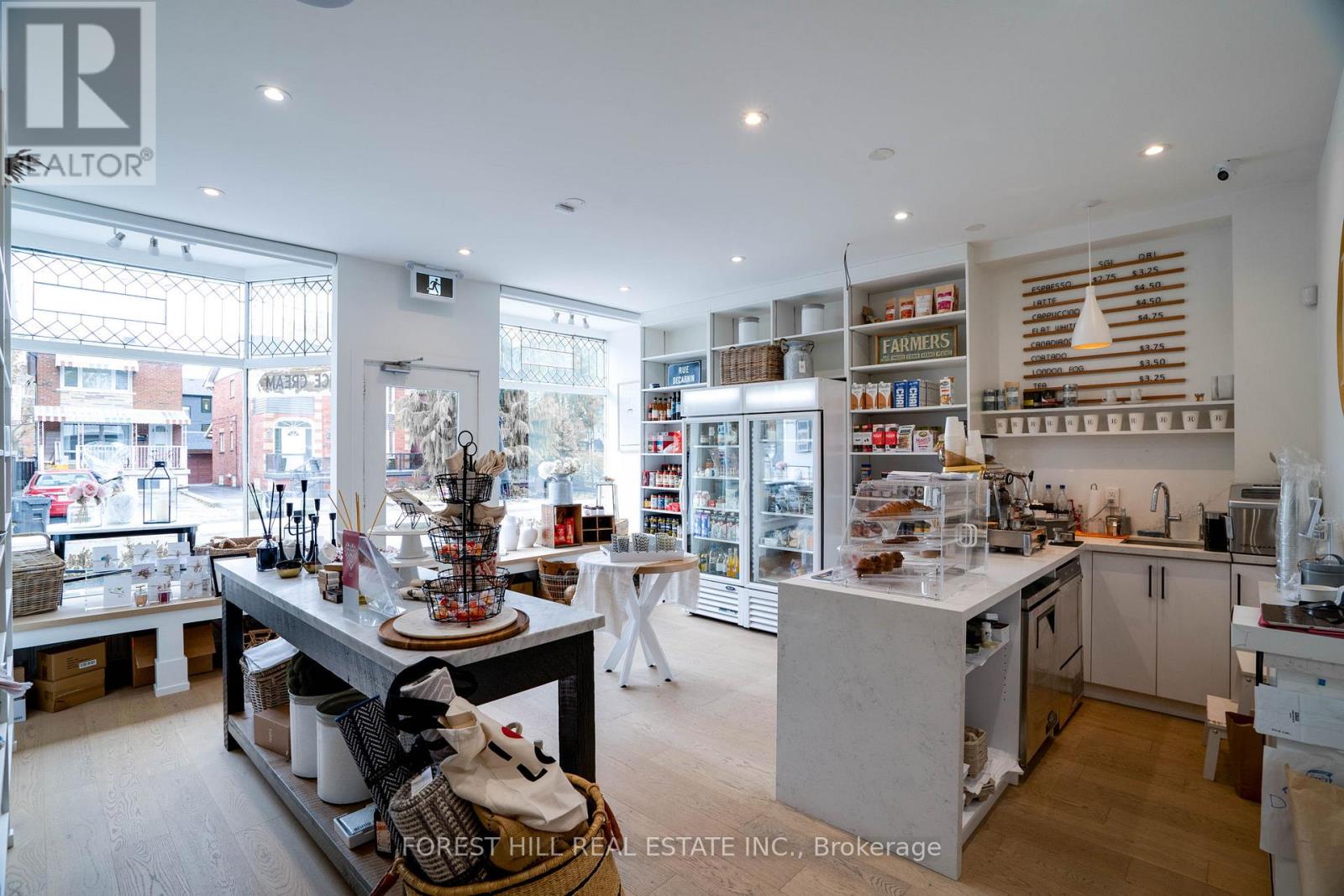 134 Tyrrel Avenue, Toronto, Ontario  M6G 2G5 - Photo 4 - C12756854