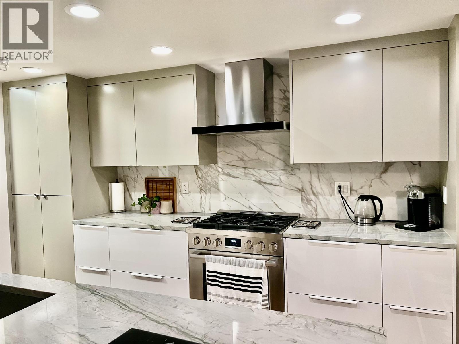 2706 1033 Marinaside Crescent, Vancouver, British Columbia  V6Z 3A3 - Photo 6 - R3086315