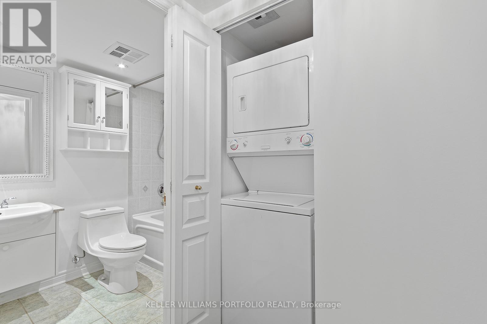 904 - 100 Hayden Street, Toronto, Ontario  M4Y 3C7 - Photo 21 - C12756896