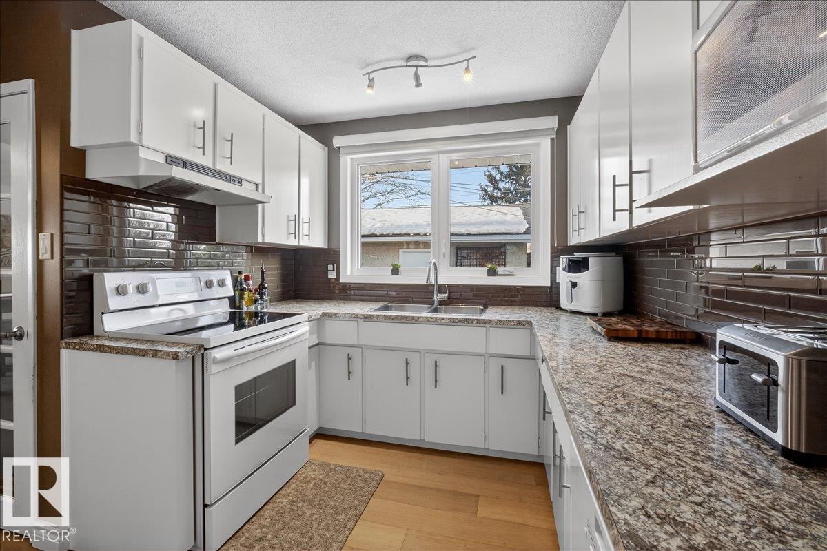 4107 111a St Nw, Edmonton, Alberta  T6J 1G6 - Photo 19 - E4472183
