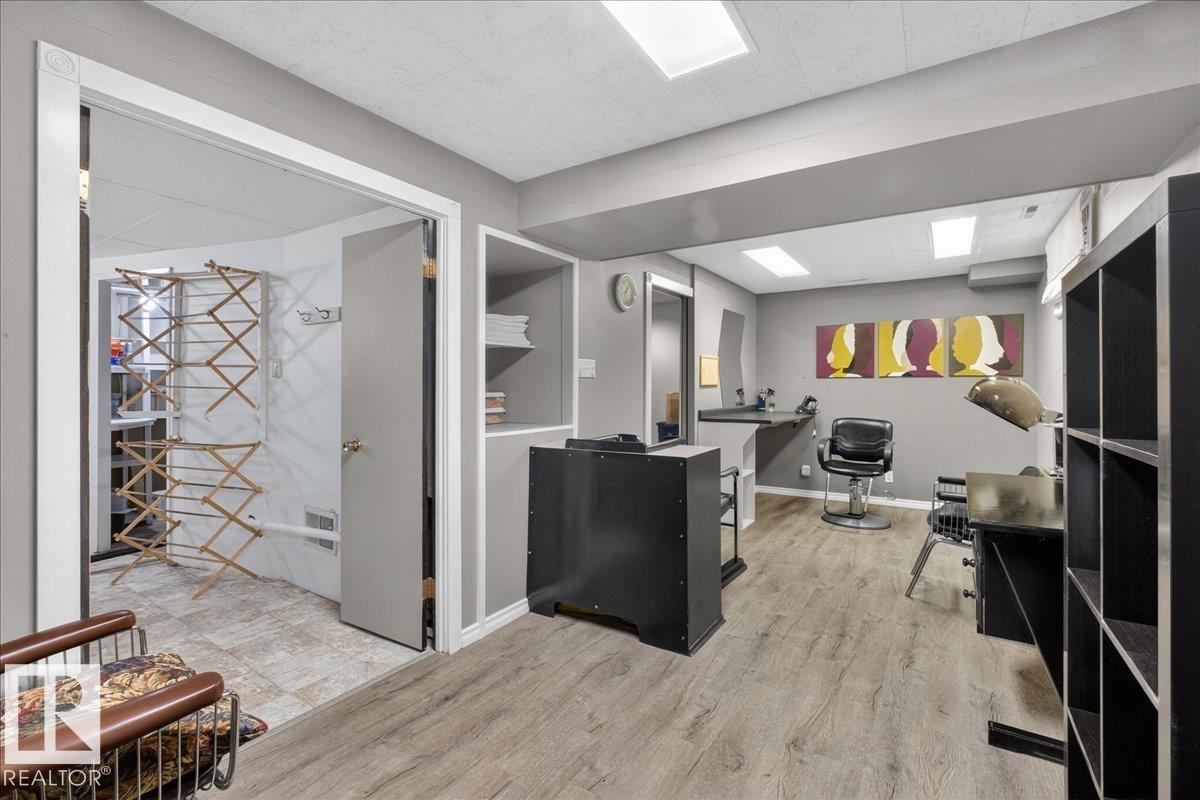 4107 111a St Nw, Edmonton, Alberta  T6J 1G6 - Photo 34 - E4472183