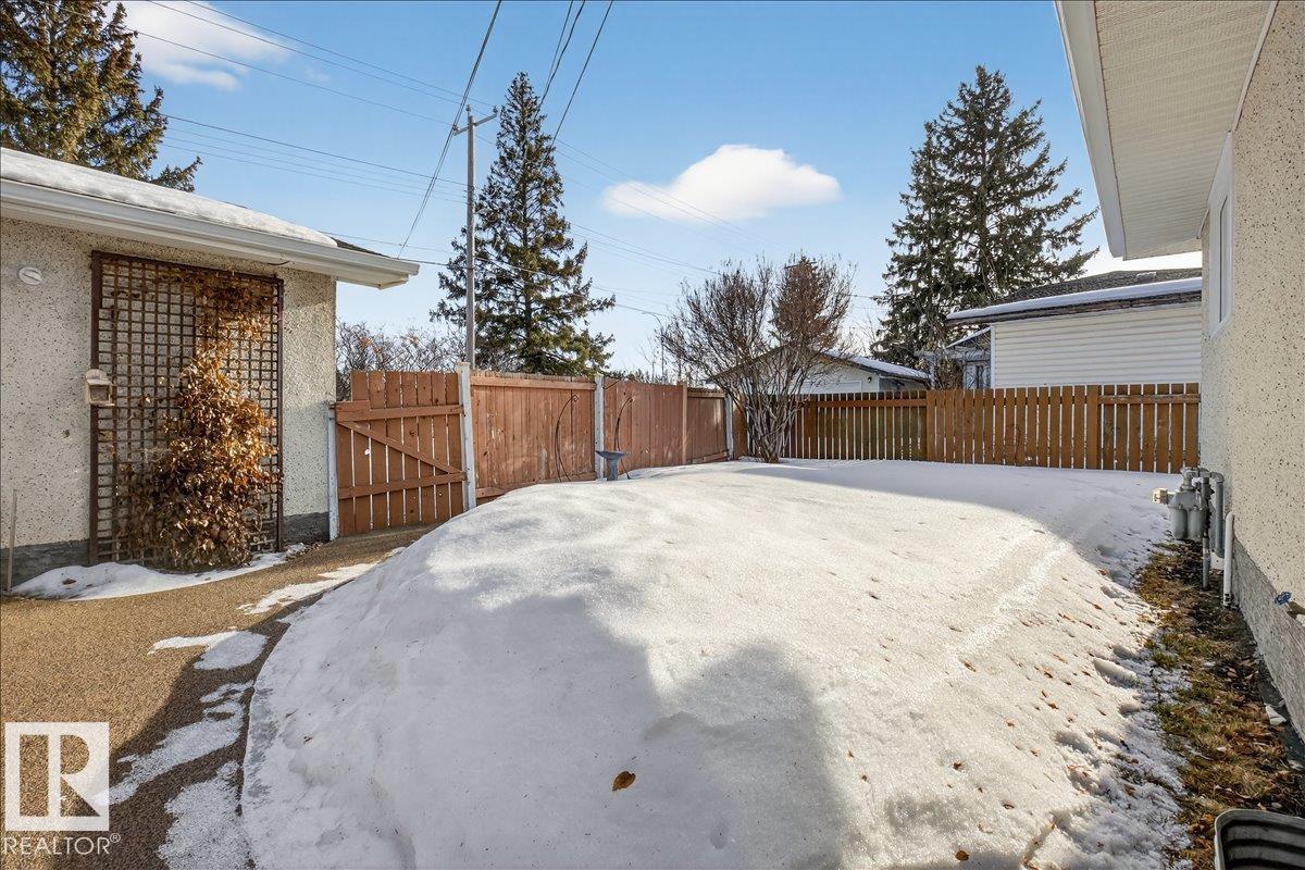 4107 111a St Nw, Edmonton, Alberta  T6J 1G6 - Photo 45 - E4472183
