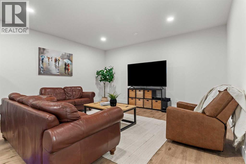 79 Sandpiper Bend, Chestermere, Alberta  T1X 2S6 - Photo 38 - A2279050