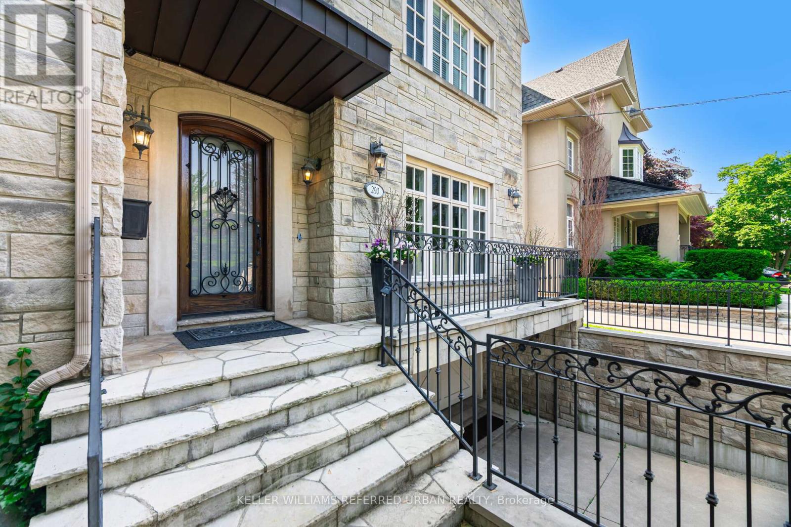 290 Russell Hill Road, Toronto, Ontario  M4V 2T6 - Photo 4 - C12756928