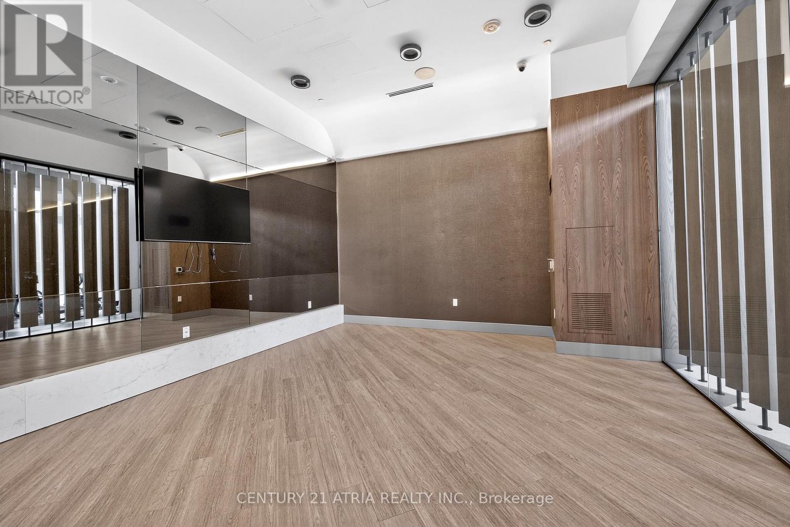 802 - 30 Inn On The Park Drive, Toronto, Ontario  M3C 0P7 - Photo 43 - C12757294