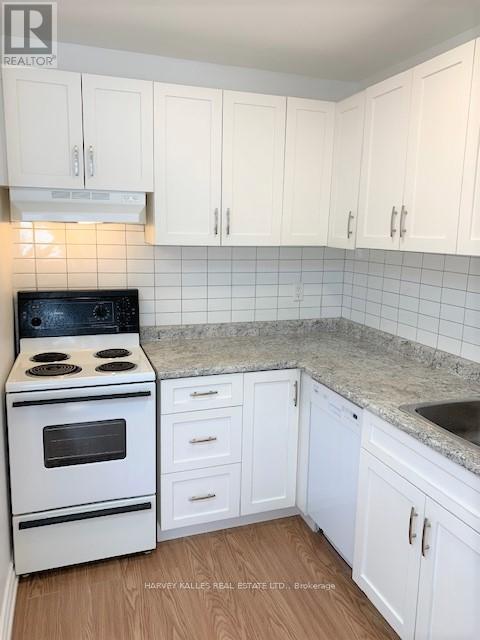 4 - 545 PALMERSTON BOULEVARD, Toronto, Ontario