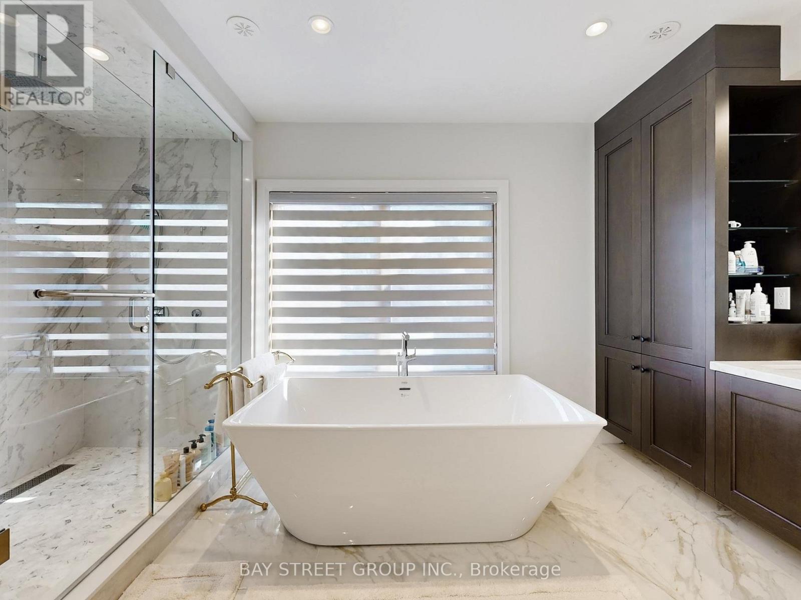 31 Everygreen Gardens, Toronto, Ontario  M4G 2Z5 - Photo 25 - C12757322