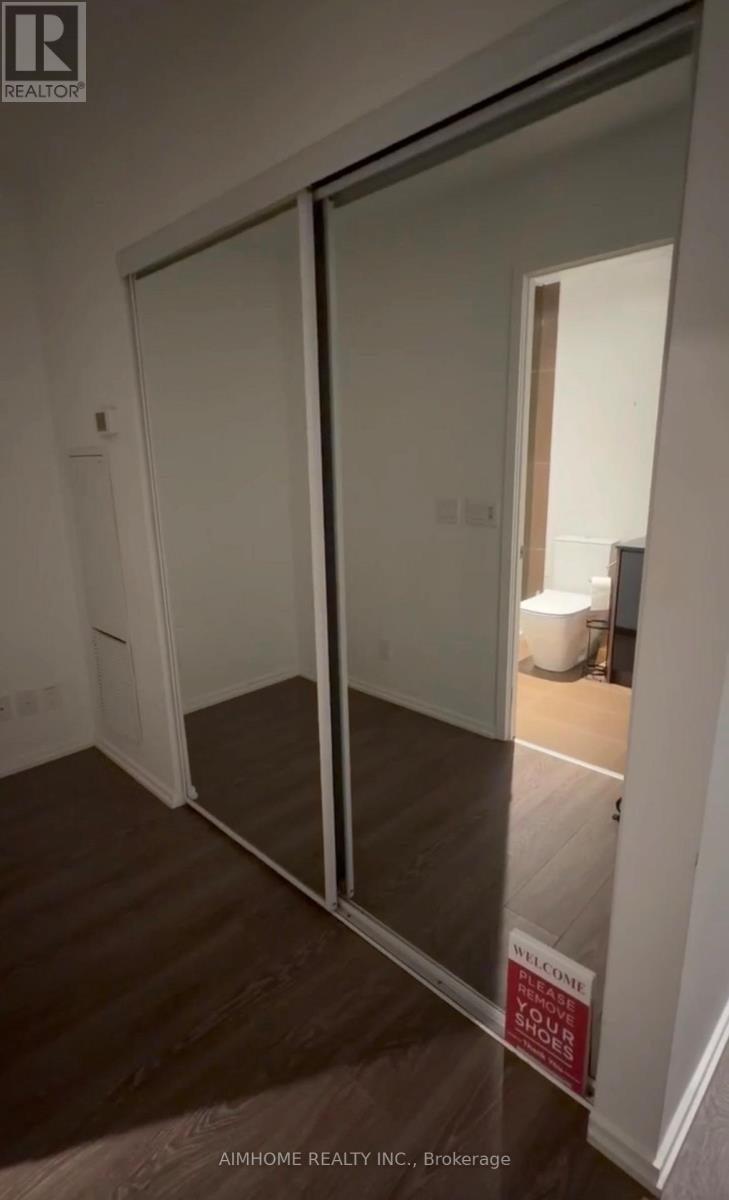 2601 - 70 Temperance Street, Toronto (Bay Street Corridor), Ontario  M5H 4E8 - Photo 2 - C12757306