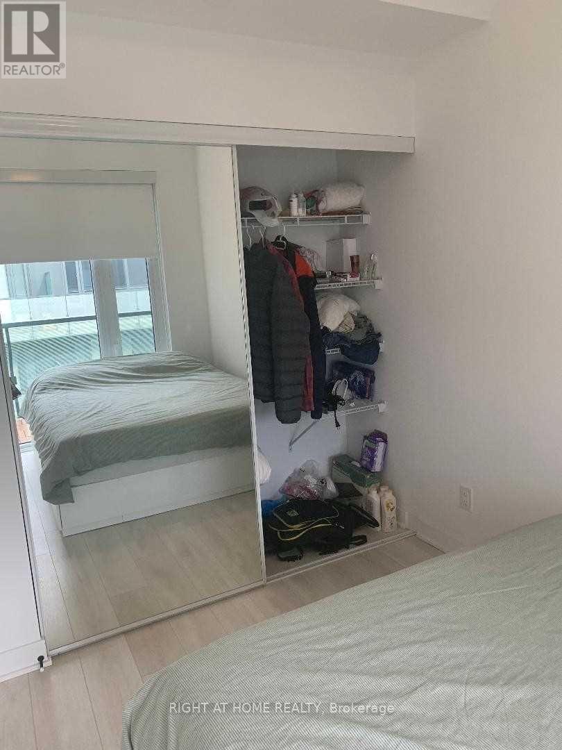 S 511 - 180 Mill Street, Toronto (Waterfront Communities), Ontario  M5A 0V6 - Photo 8 - C12757340