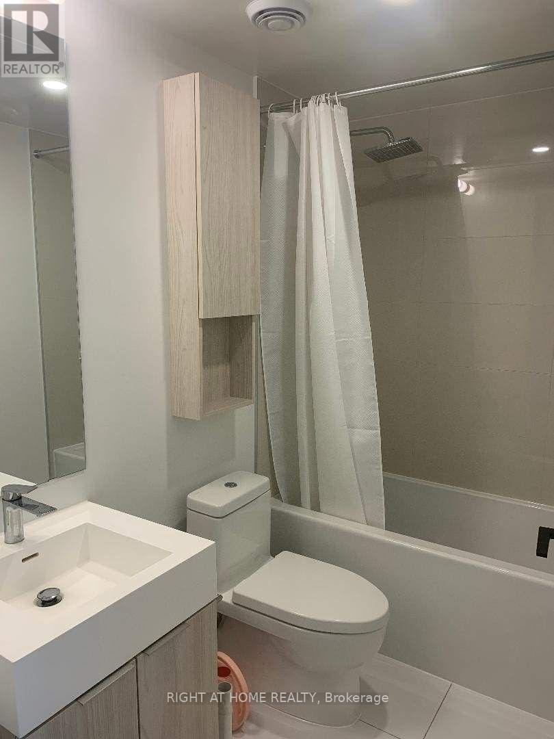 S 511 - 180 Mill Street, Toronto (Waterfront Communities), Ontario  M5A 0V6 - Photo 11 - C12757340