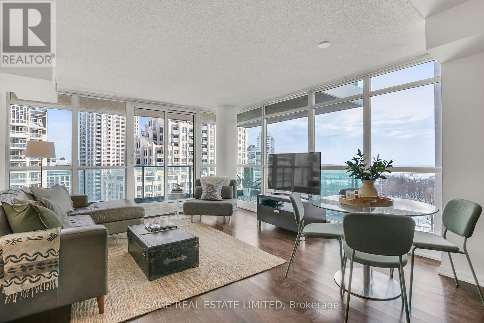 1271 - 209 FORT YORK BOULEVARD, Toronto, Ontario