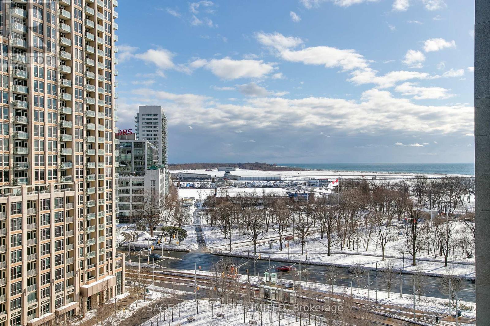 1271 - 209 Fort York Boulevard, Toronto, Ontario  M5V 1B1 - Photo 27 - C12757362