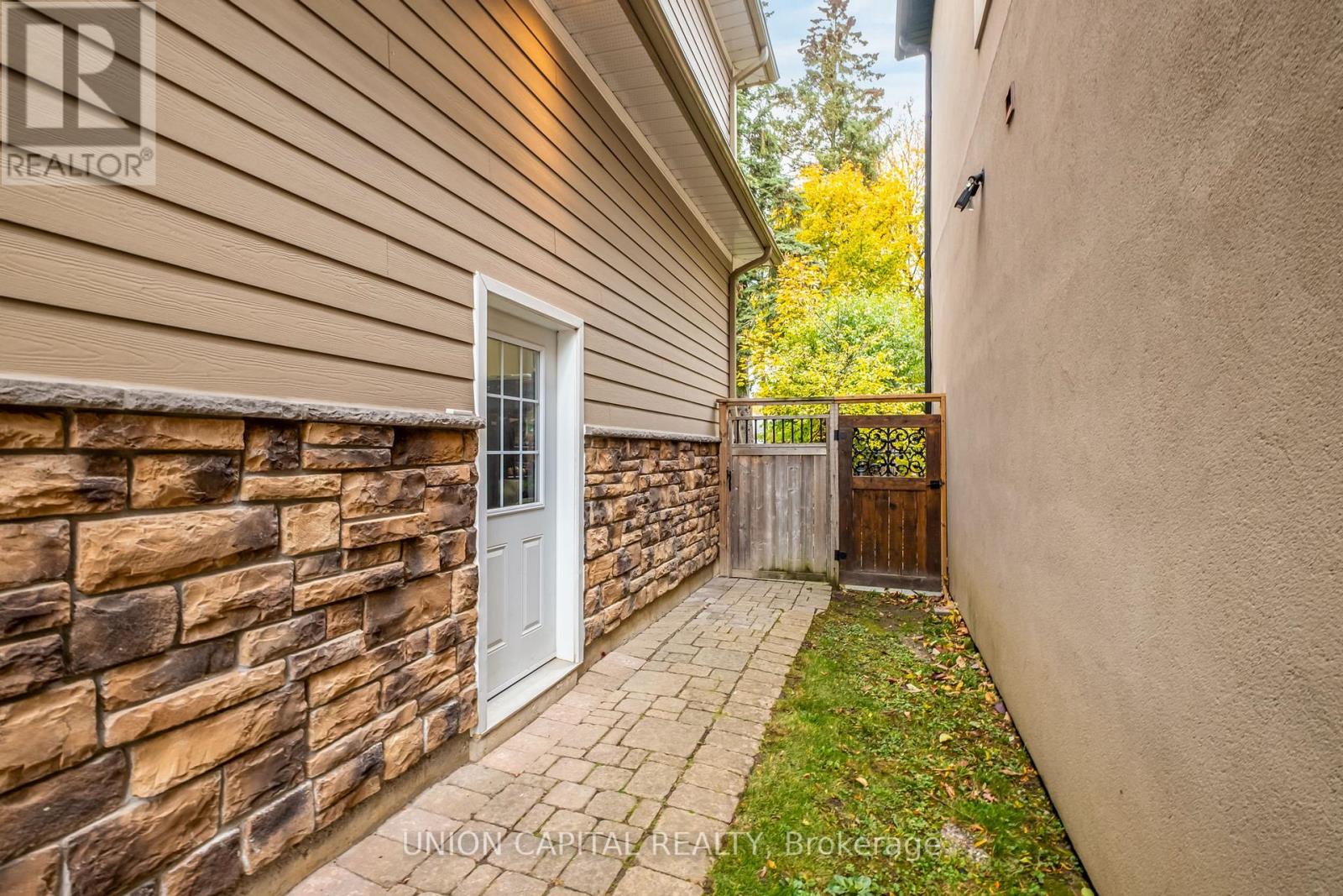 58 Stuart Avenue, Toronto, Ontario  M2N 1B3 - Photo 28 - C12756934