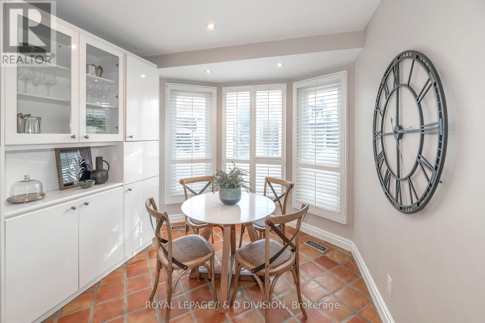 112 Glenforest Road, Toronto (Lawrence Park North), Ontario  M4N 1Z9 - Photo 10 - C12756952