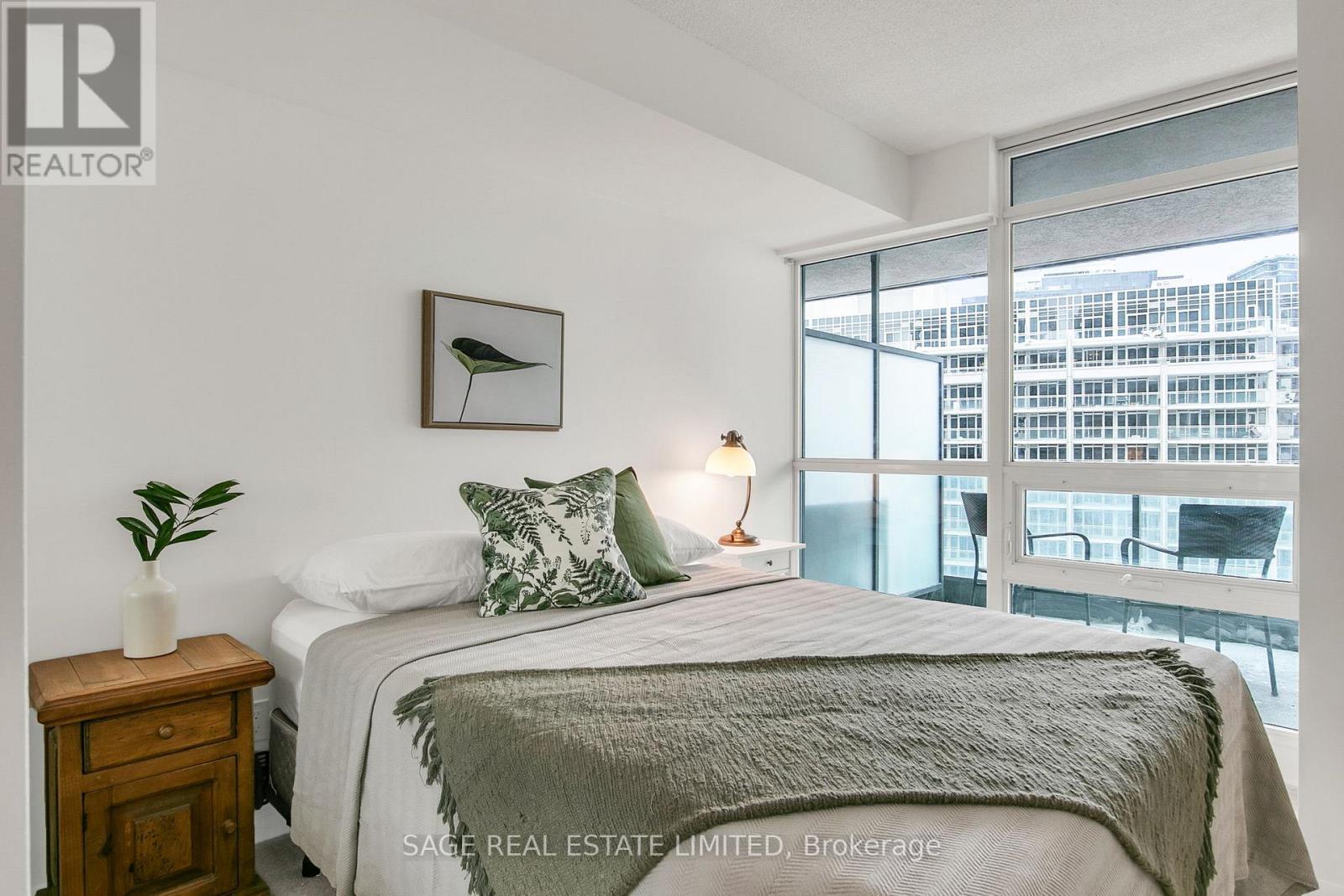 1271 - 209 Fort York Boulevard, Toronto, Ontario  M5V 1B1 - Photo 20 - C12757362