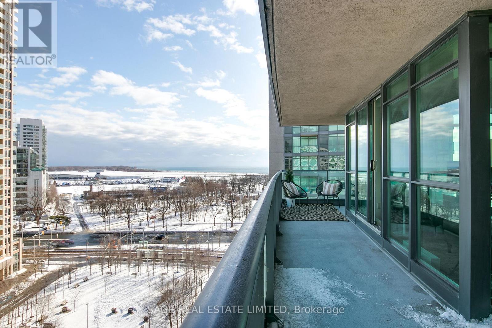 1271 - 209 Fort York Boulevard, Toronto, Ontario  M5V 1B1 - Photo 26 - C12757362