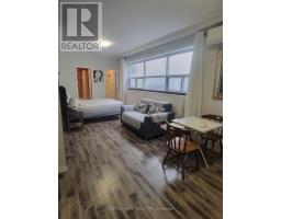 106 RAJAH STREET, Toronto, Ontario