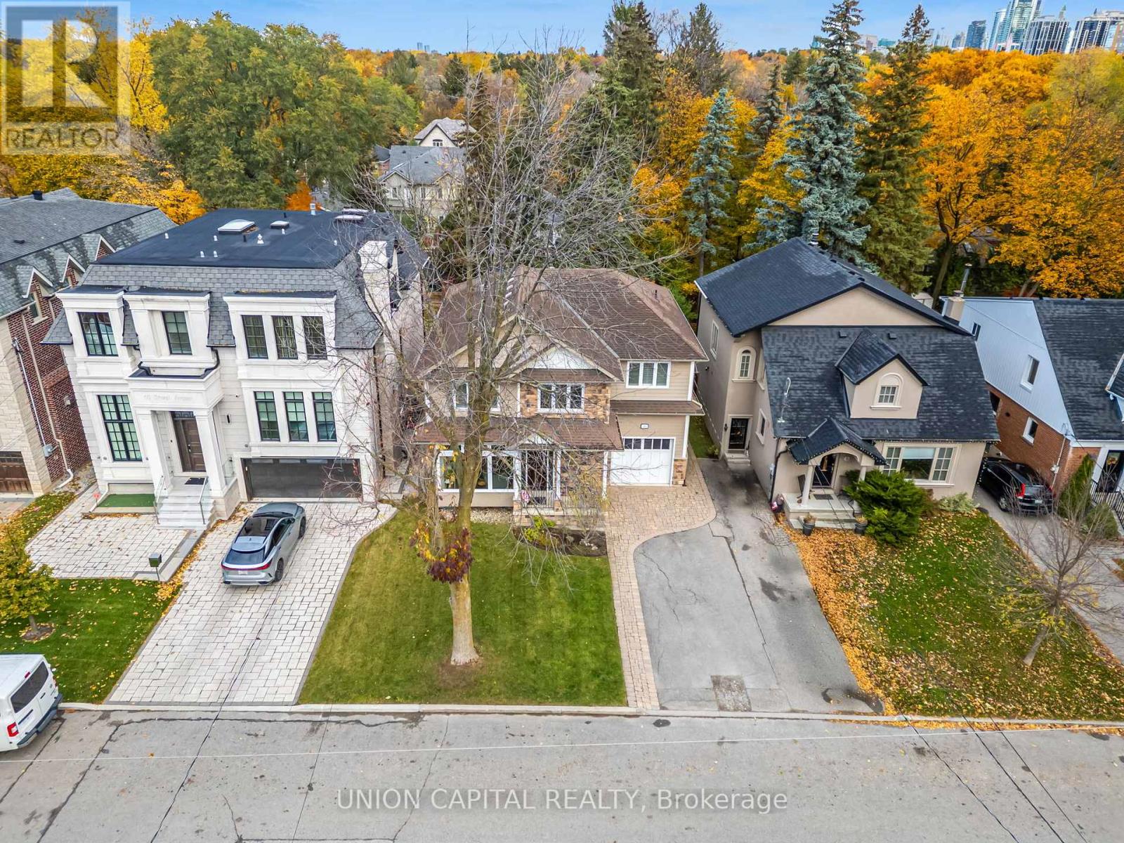 58 Stuart Avenue, Toronto, Ontario  M2N 1B3 - Photo 3 - C12756934