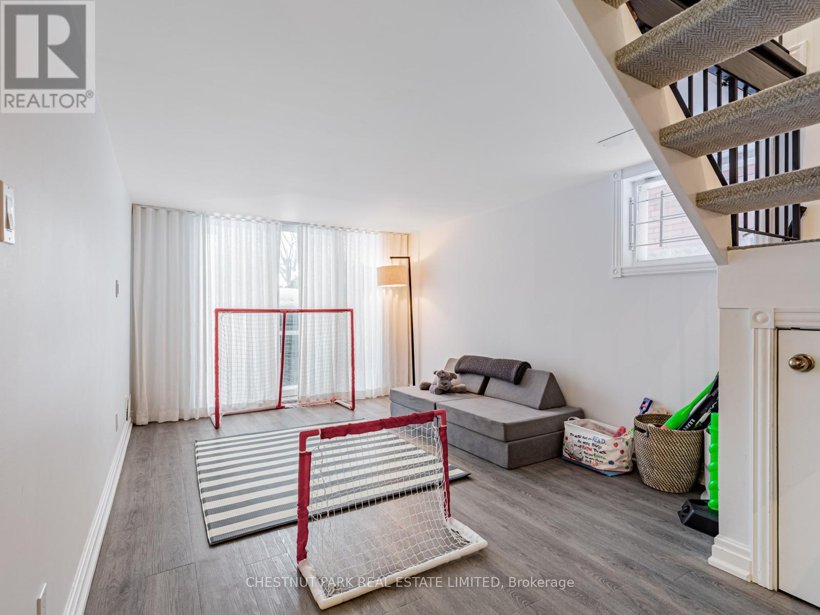 562 Roselawn Avenue, Toronto (Forest Hill North), Ontario  M5N 1K4 - Photo 28 - C12757348