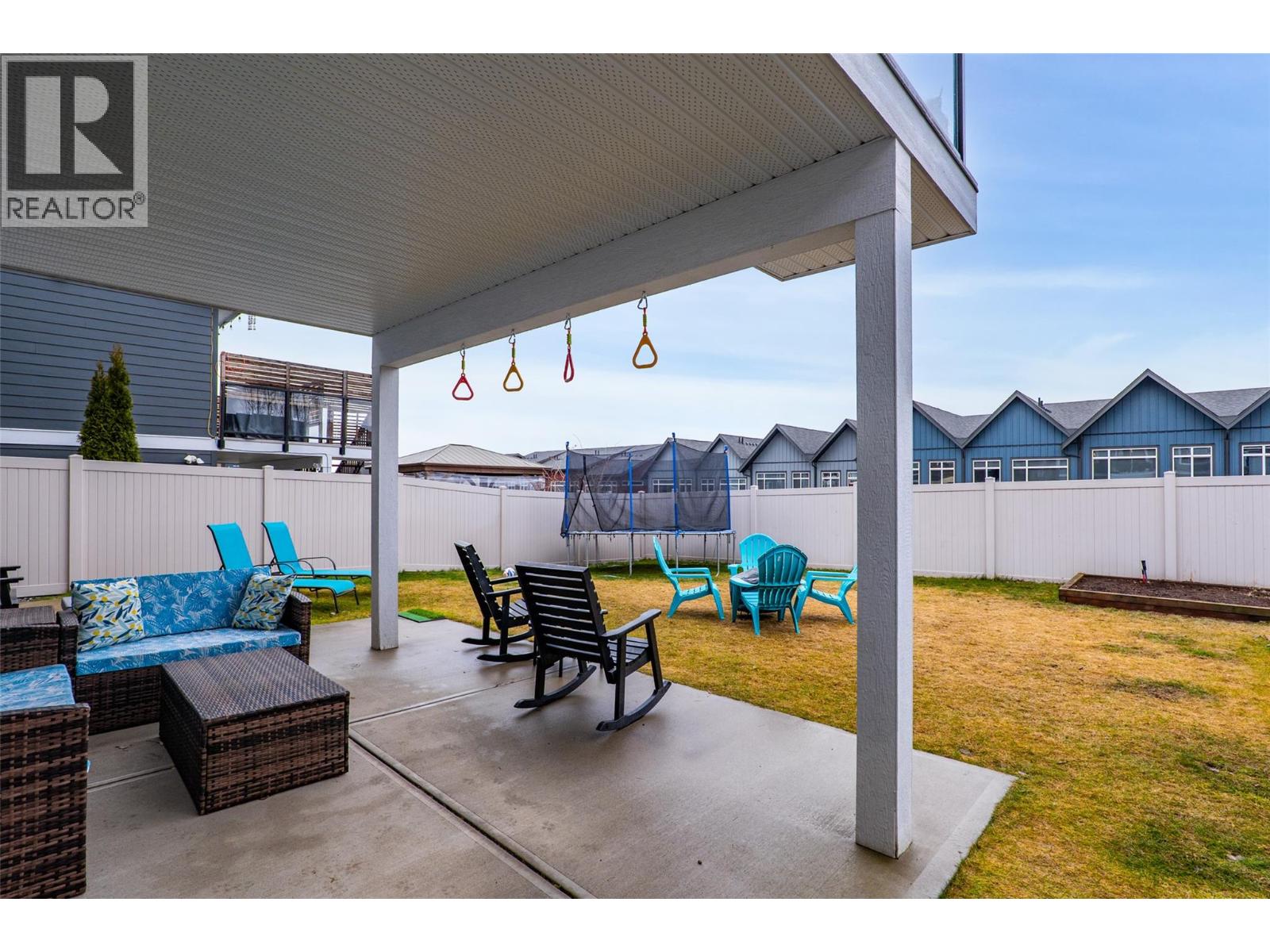 1553 Emerald Drive, Kamloops, British Columbia  V2E 0C4 - Photo 41 - 10374422