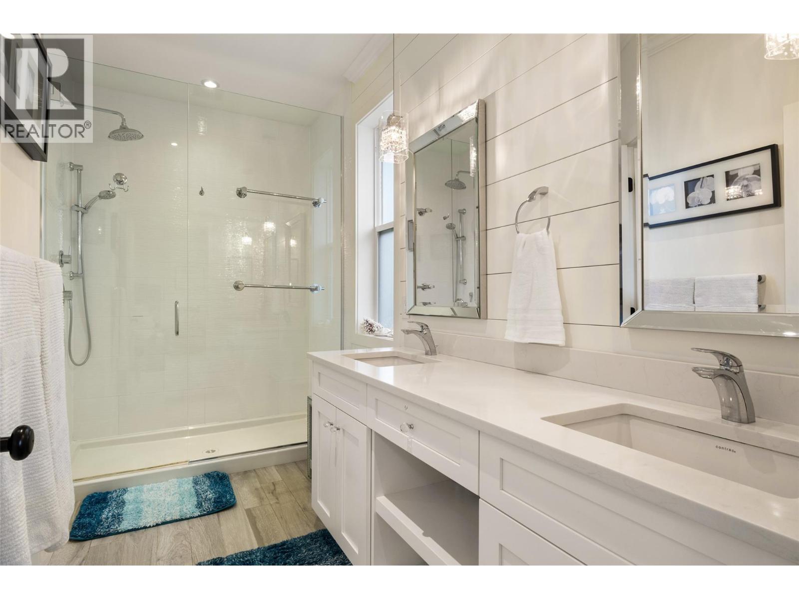 1553 Emerald Drive, Kamloops, British Columbia  V2E 0C4 - Photo 19 - 10374422