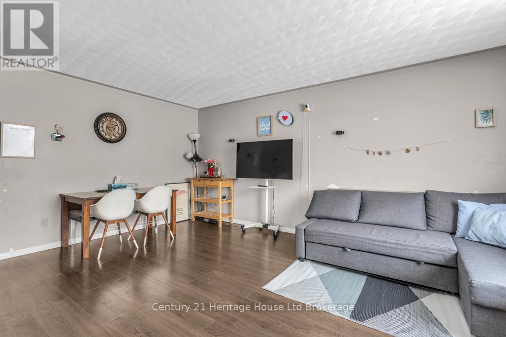 17 Beckett Boulevard, Tillsonburg, Ontario  N4G 5N1 - Photo 14 - X12756496