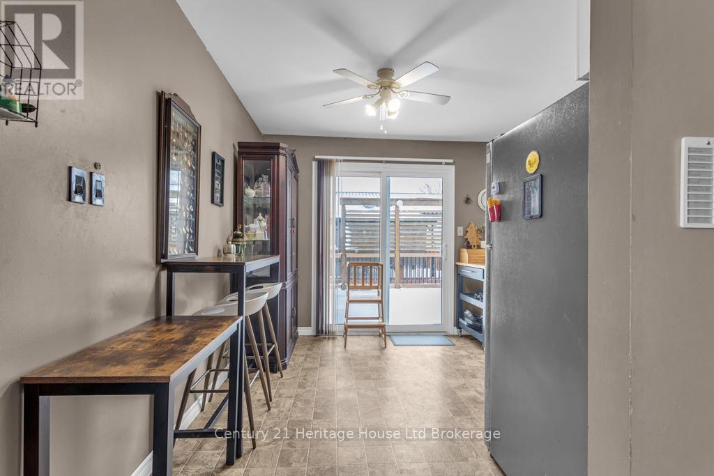 17 Beckett Boulevard, Tillsonburg, Ontario  N4G 5N1 - Photo 15 - X12756496