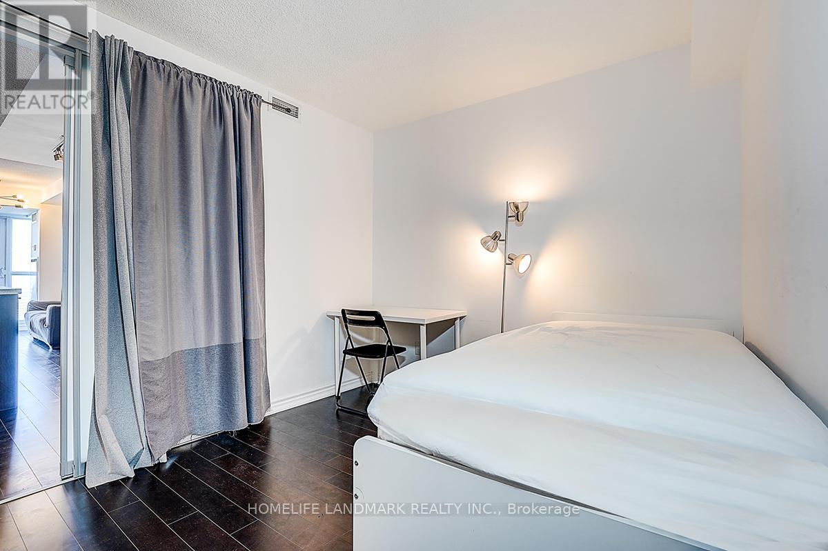 2604 - 386 Yonge Street, Toronto, Ontario  M5B 0A5 - Photo 19 - C12757492