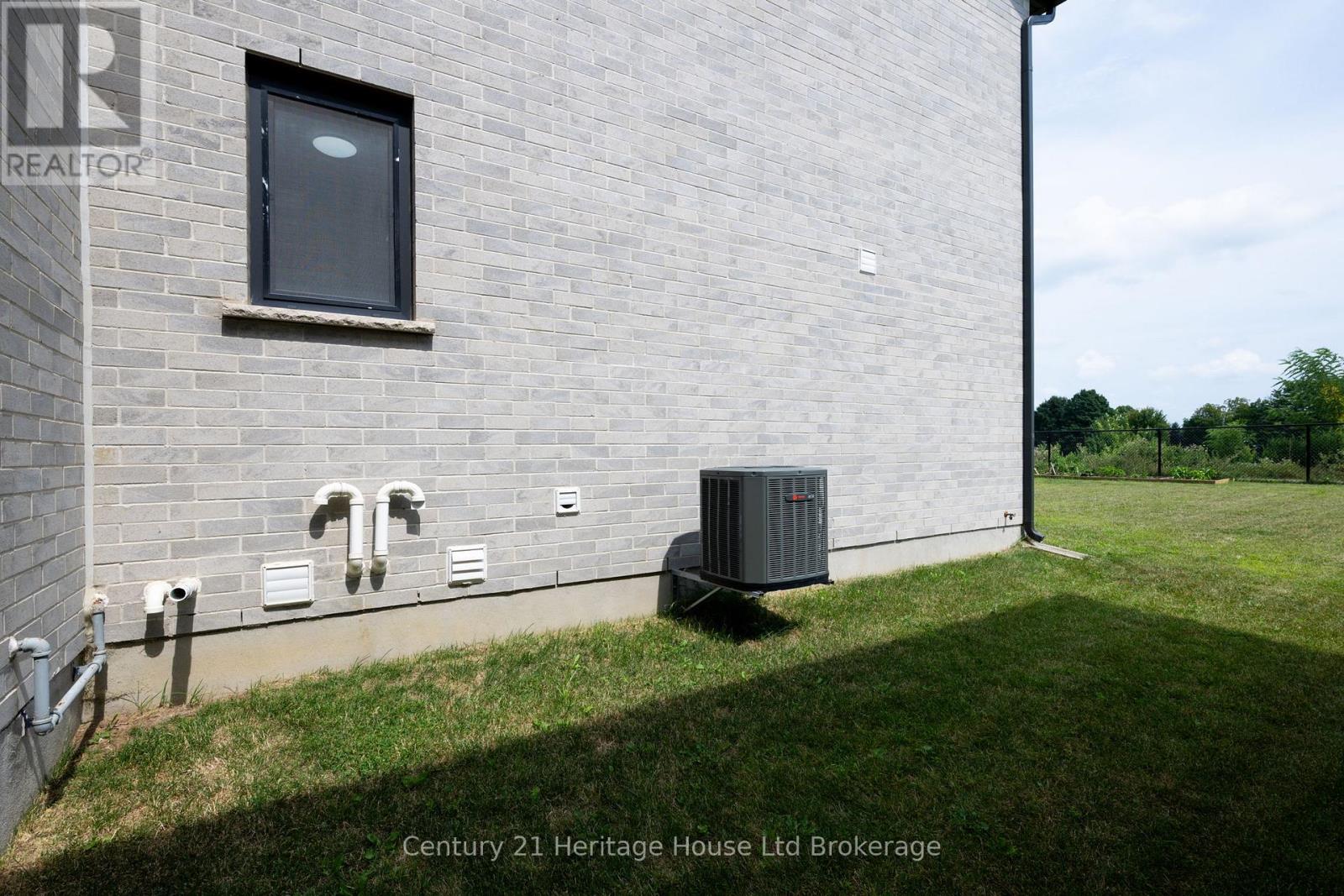 2363 Bakervilla Street, London South, Ontario  N6P 0H4 - Photo 28 - X12757626