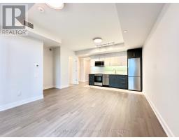 810 - 664 SPADINA AVENUE, Toronto, Ontario