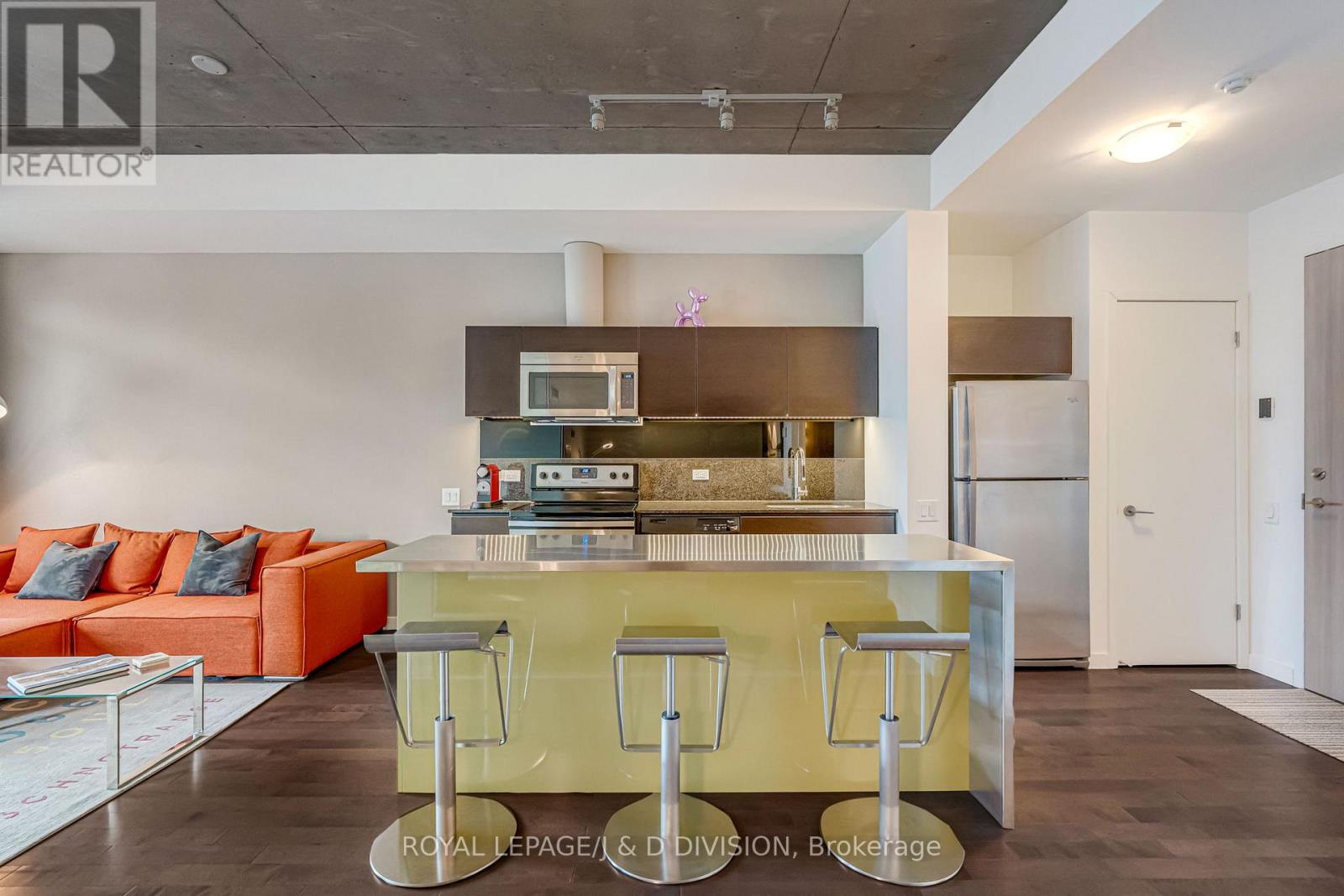 314 - 70 Distillery Lane, Toronto (Waterfront Communities), Ontario  M5A 0E3 - Photo 3 - C12757518