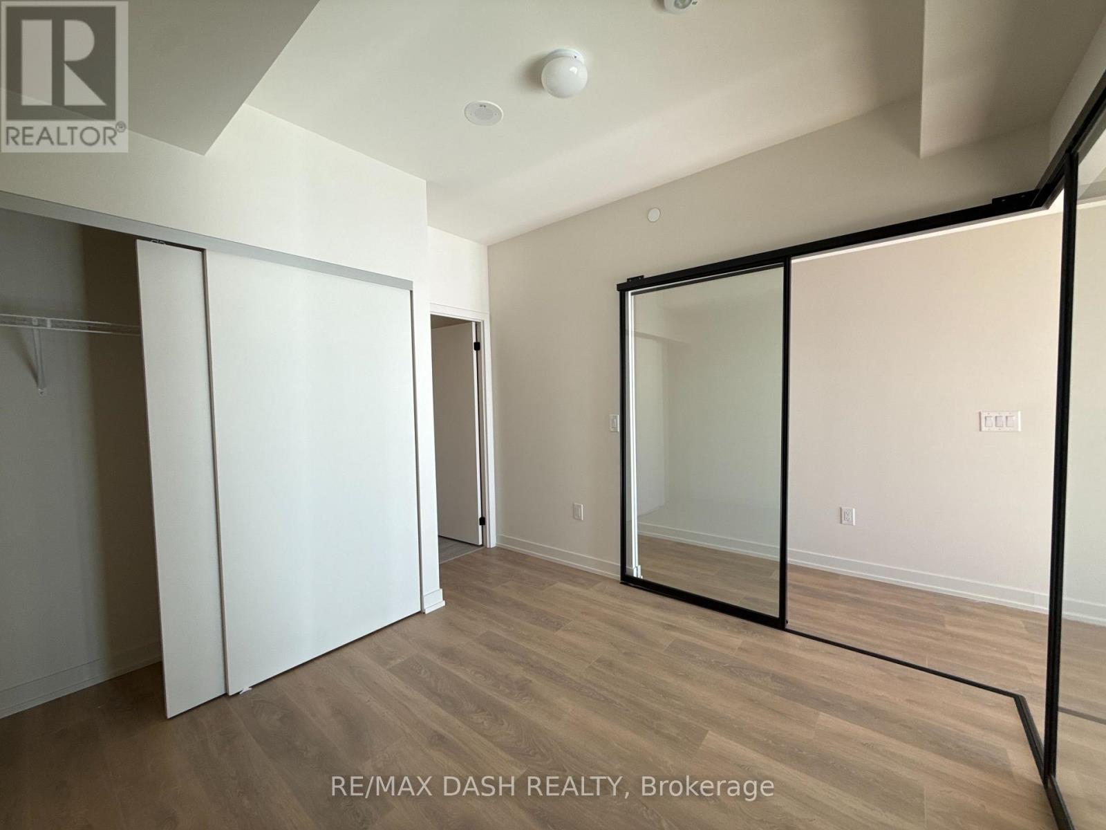 906 - 181 Sterling Road, Toronto (Dufferin Grove), Ontario  M6R 2B2 - Photo 18 - C12757540