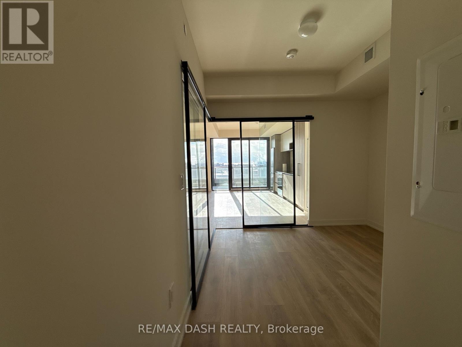 906 - 181 Sterling Road, Toronto (Dufferin Grove), Ontario  M6R 2B2 - Photo 14 - C12757540